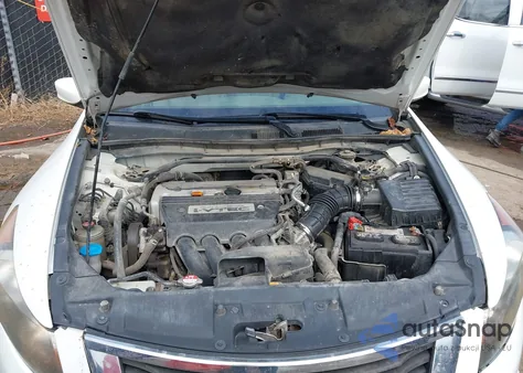 2008 Honda Accord 2.4 Ex z USA, uszkodzony, nr VIN JHMCP26758C045954